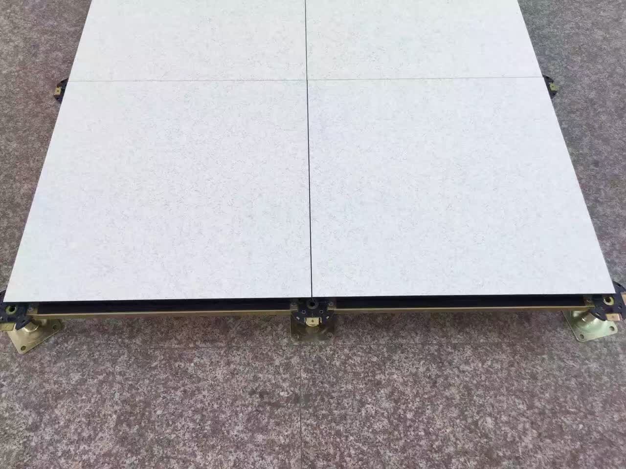 硫酸钙防静电地板