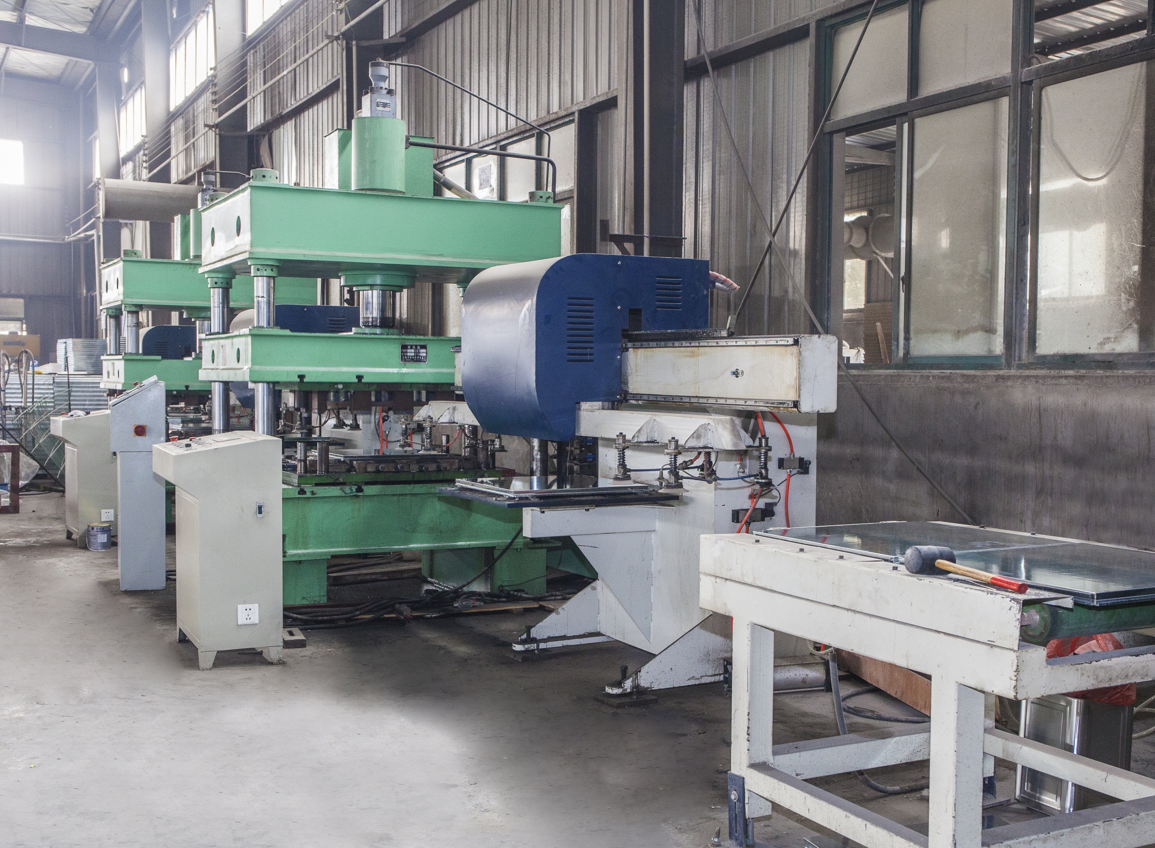 1575019857518046.jpg 生产车间3.jpg