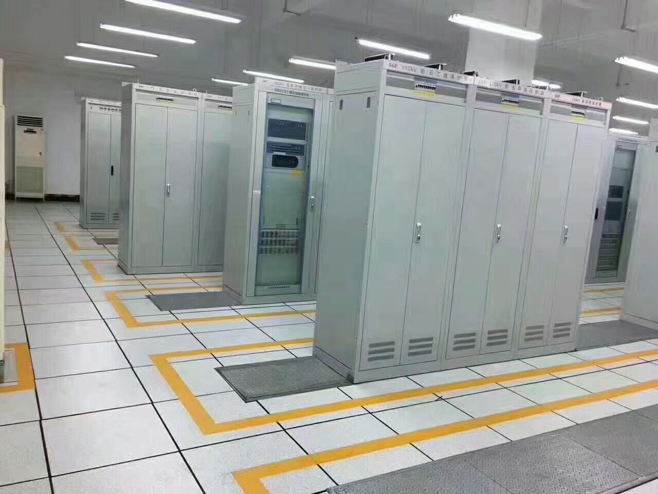 防静电地板